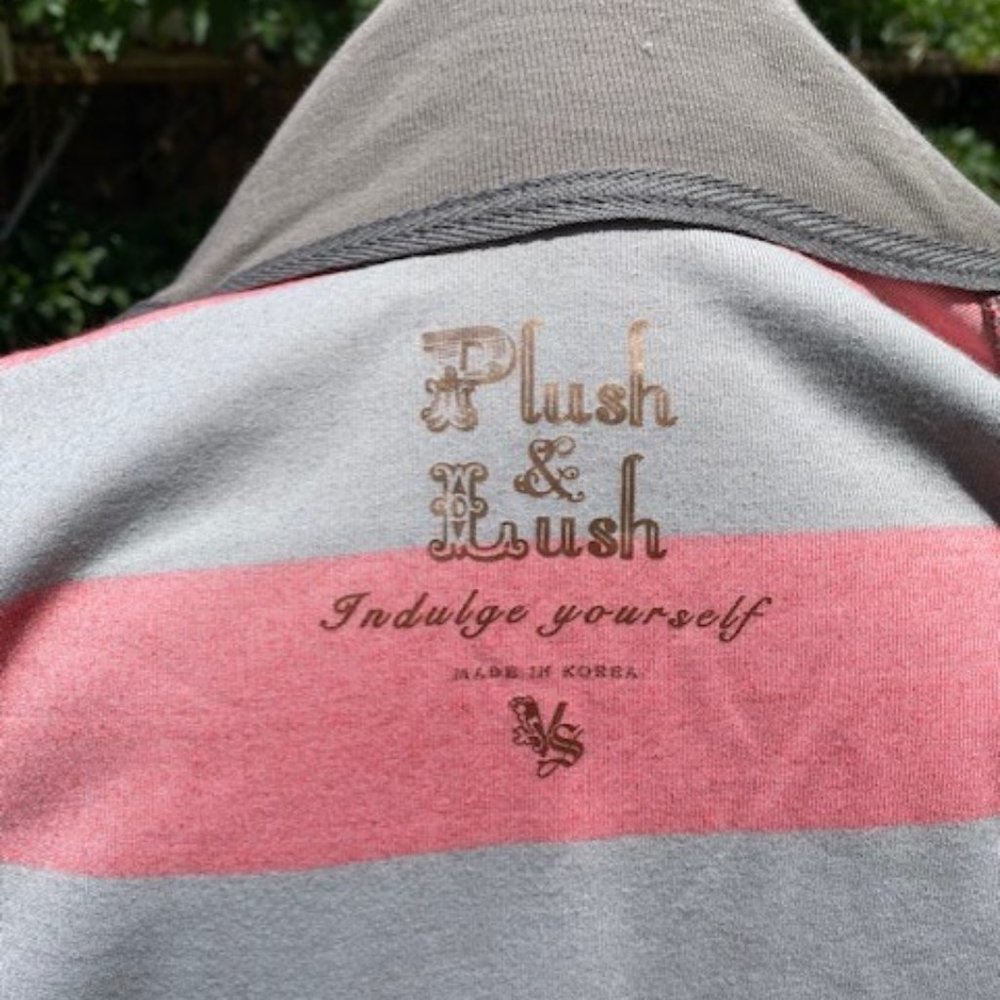 V.S. Crop Jacket NWOT - Picture 3 of 3